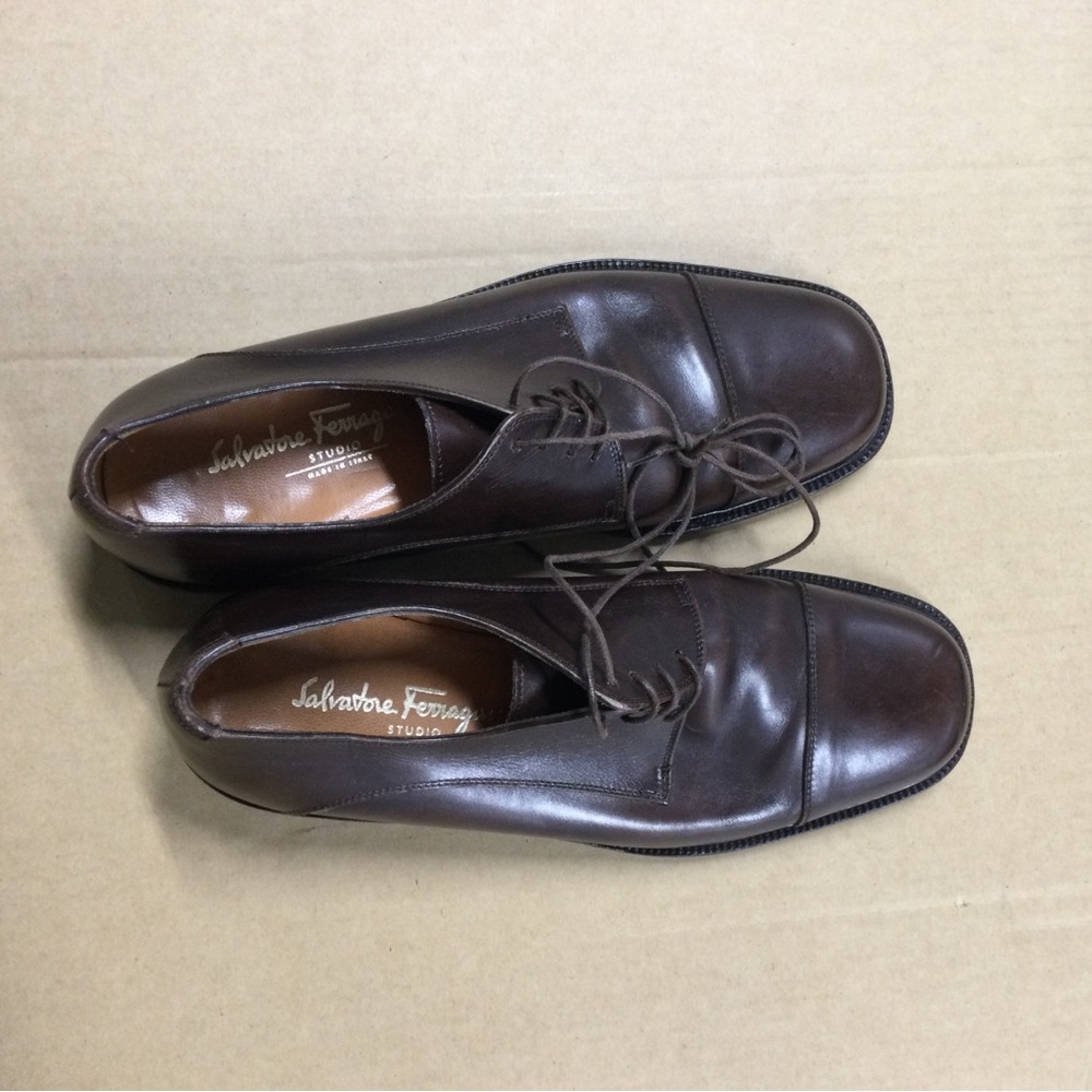 Salvatore Ferragamo Dark Brown Leather Lace-Up Oxfords